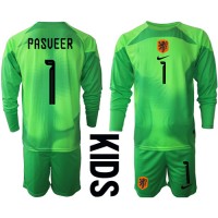 Netherlands Remko Pasveer #1 Goalkeeper Replica Home Minikit World Cup 2022 Long Sleeve (+ pants)